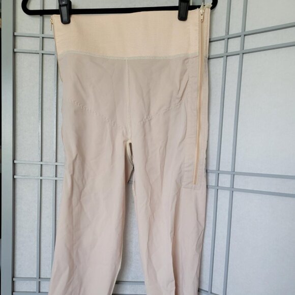 Contour MD Compression Wear - Picture 1 of 6